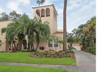 2809 W Fountain Blvd, Tampa, FL 33609