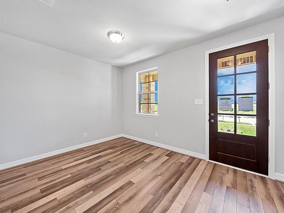 2nd image of 2114 Islawild Way