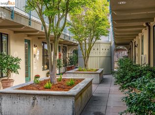 4395 Piedmont Ave #E209, Oakland, CA