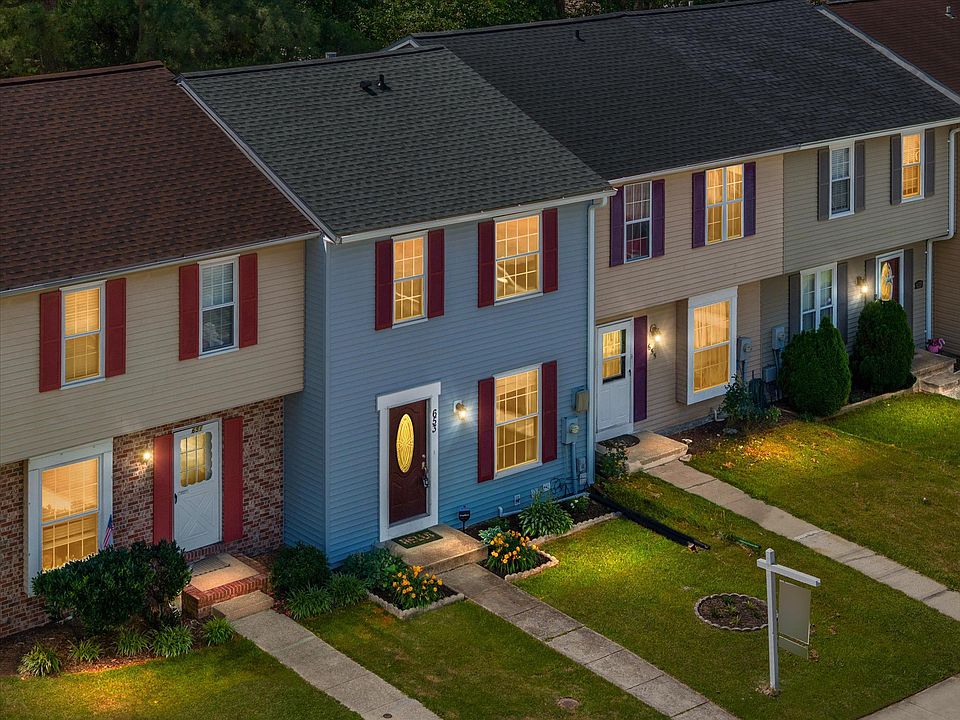 1st image of 653 Stone Wheel Ct W