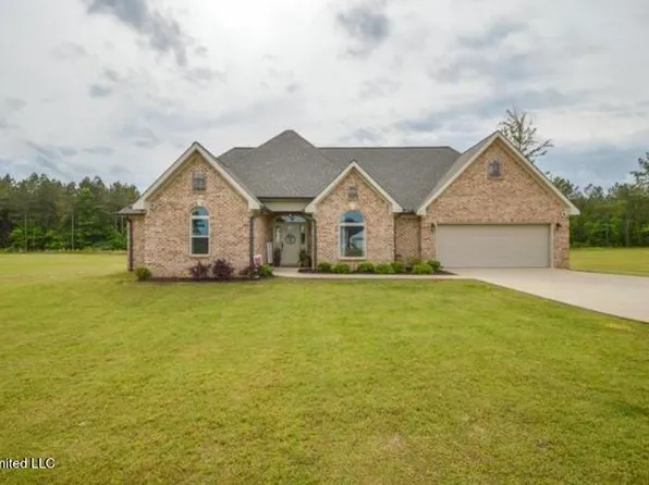 330 Carly Ln, Starkville, MS 39759