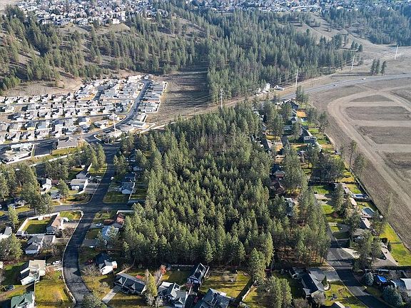 5th image of 10203 N Nine Mile Rd