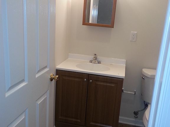 4th image of 1580 Hornberger Ave APT 2