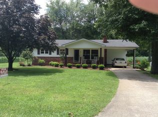 1255 Howard Rd, Puryear, TN 38251