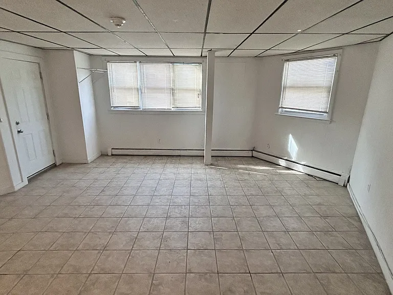 14 Marion St #1L — Photo 3