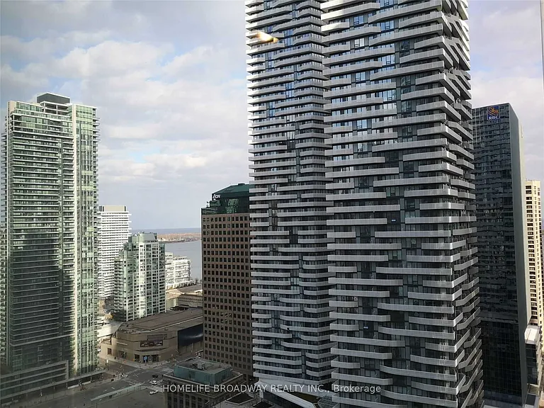65 Bremner Blvd #2602 — Photo 11