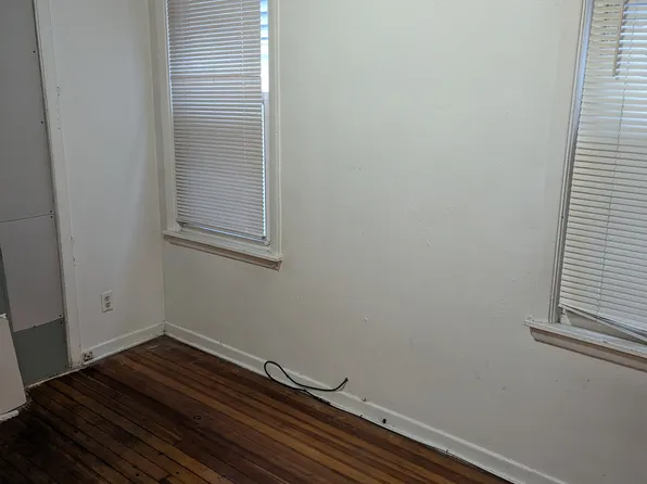 712 State St APT 1, Albany, NY 12203