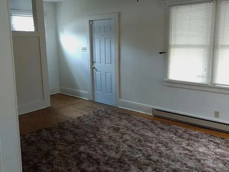 1115 Vassar Ave — Photo 3