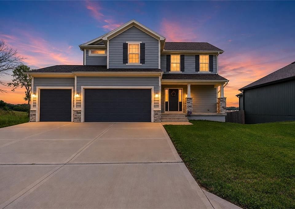 1st image of 2301 S Eagle Ct