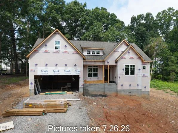 1039 Heather Ln, Wake Forest, NC 27587