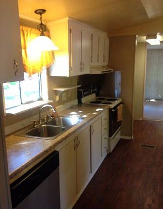 5th image of 506 Clarice Ln