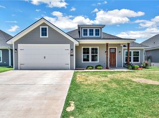 128 Swan Lake Dr, Waco, TX 76710