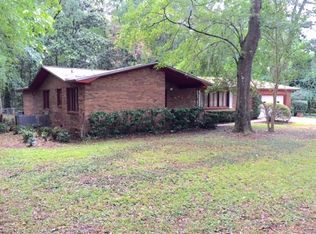 2913 N Meridian Rd, Tallahassee, FL 32312