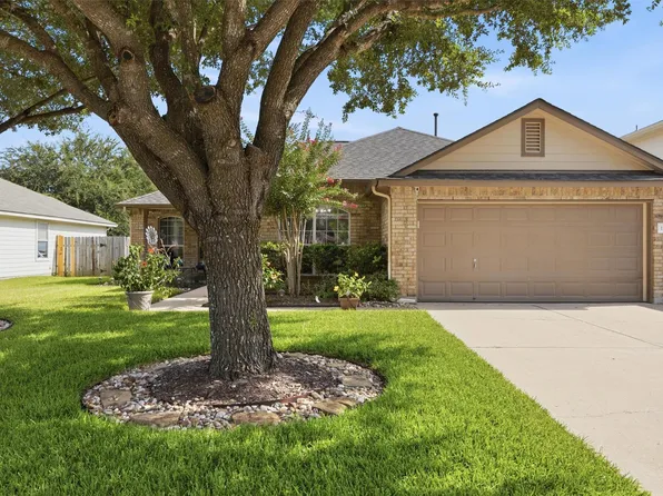 1215 Utopia Ln, Hutto, TX 78634