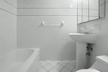 Rented by Stonehenge NYC LLC