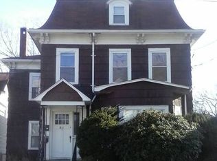 81 Maple St, Hyde Park, MA 02136