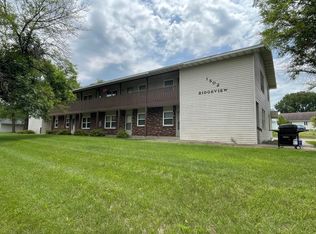 1502 15th Ave E #5, Menomonie, WI 54751