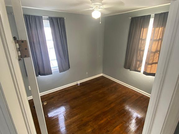 3rd image of 236 Beebe Ave