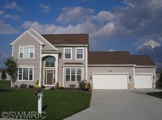 7821 Highland Corral Cir, Kalamazoo, MI 49009