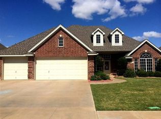 4916 Silver Crest Dr, Wichita Falls, TX 76310