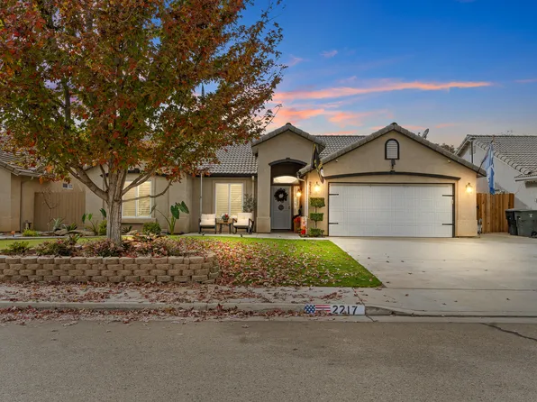 2217 S Virmargo Street, Visalia, CA 93292