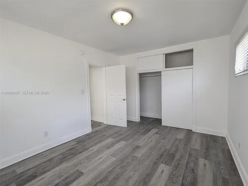7815 Crespi Blvd #1 Photo 1