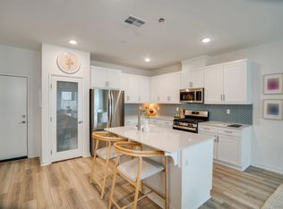 308 Satsuma Trl, Fallbrook, CA 92028