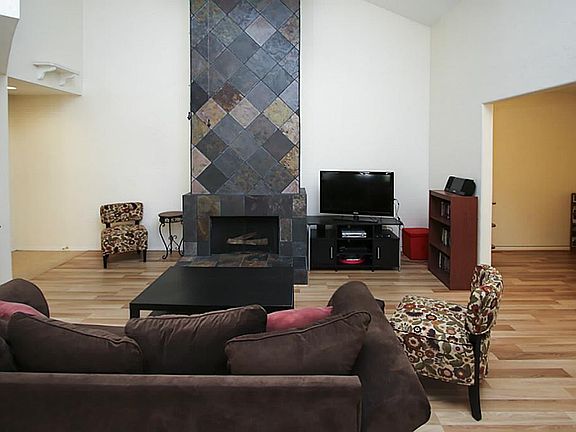 5th image of 9400 Doliver Dr APT 68
