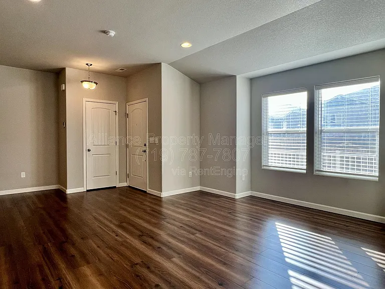 2057 Birmingham Loop — Photo 4