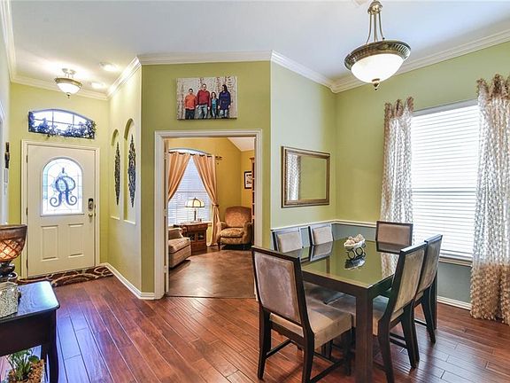 3rd image of 12 Mary Lou Ct