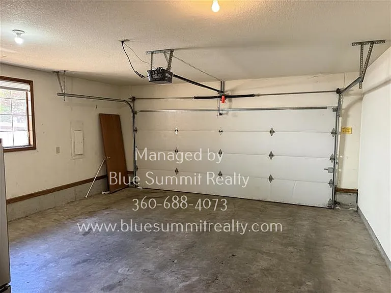1709 Easthill Pl NW — Photo 17