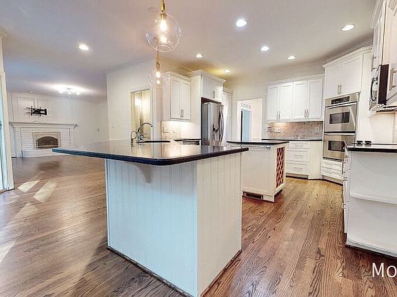 5th image of 123 Greymist Ln