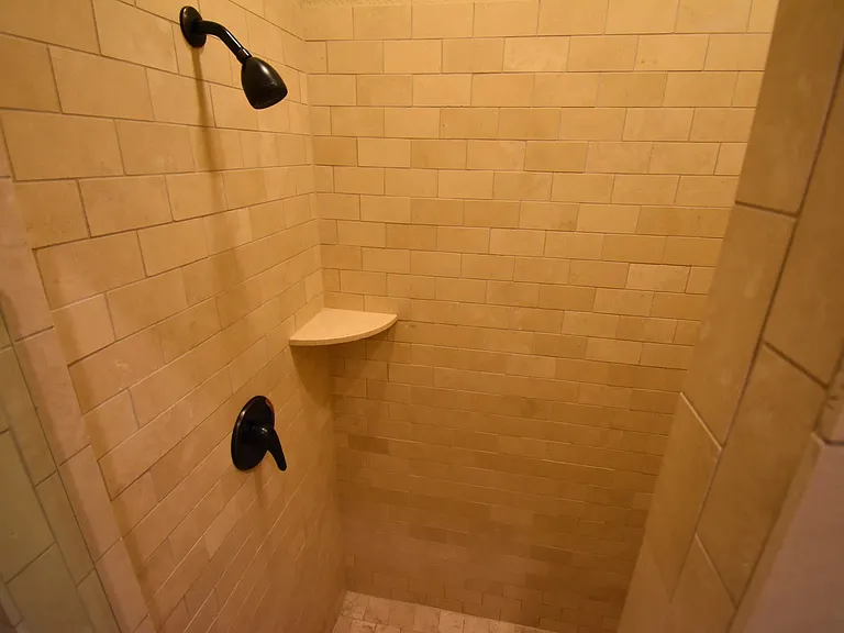 562 N Salem Rd — Photo 18