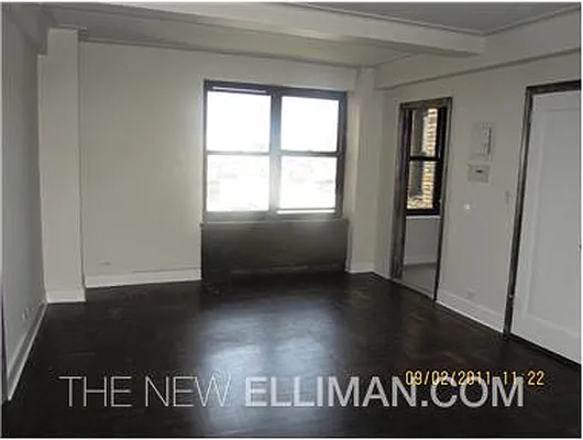 Rented by Douglas Elliman | media 19