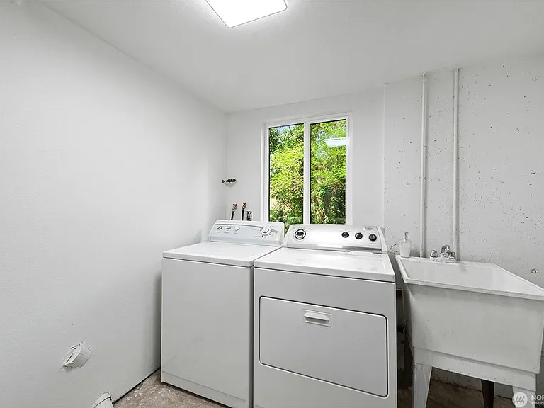 13133 66th Pl NE — Photo 30