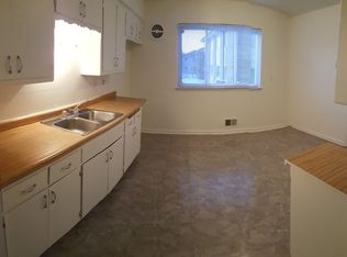 8209 W Bender Ave, Milwaukee, WI 53218