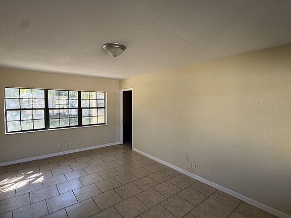 3rd image of 4421 Cobia Dr