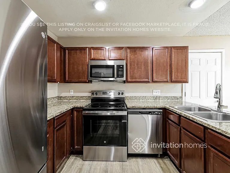 20355 E Buchanan Dr — Photo 8