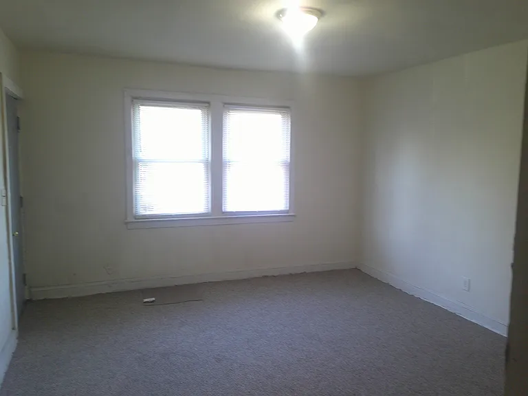 1905 M St NE #3 — Photo 3