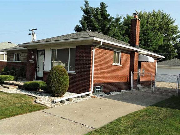 4th image of 20532 Sunnydale St