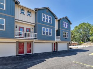 3423 S 144th Ln, Tukwila, WA