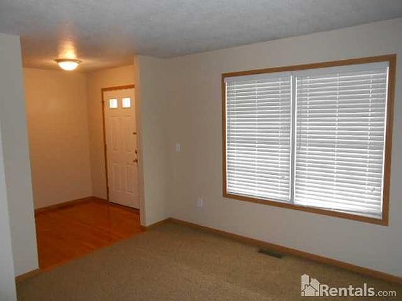 2nd image of 1167 Deansway Dr
