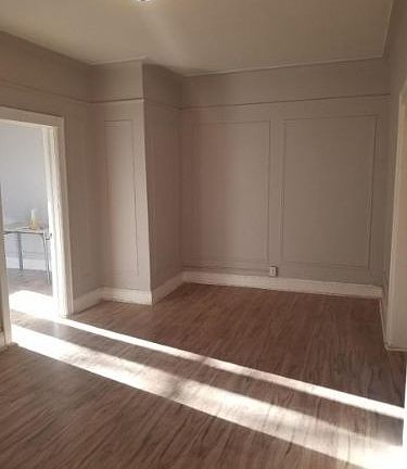 5th image of 256 Clendenny Ave APT 3