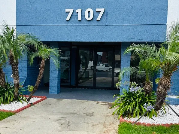 7307 Woodman Ave #7, Van Nuys, CA 91405