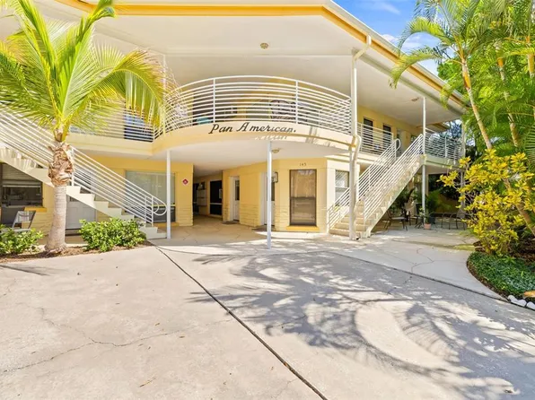 145 10th Ave N APT 4, Saint Petersburg, FL 33701