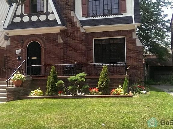 2nd image of 3621 Bedford St