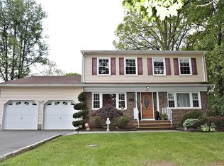54 Deerfield Rd, East Brunswick, NJ 08816