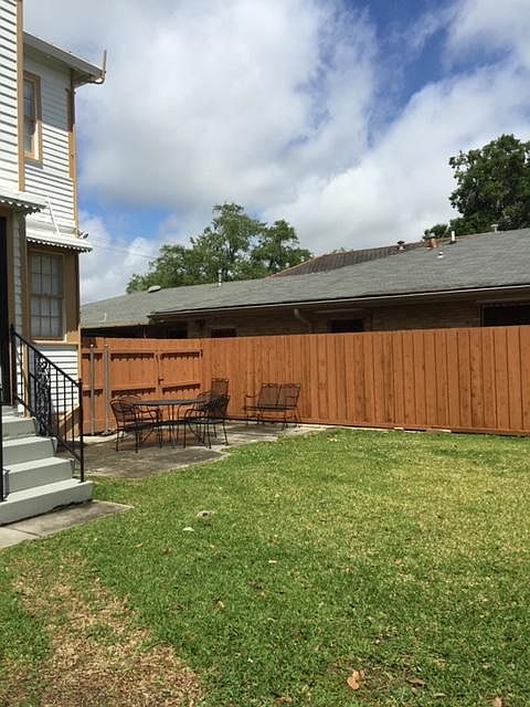 2nd image of 3917 Elysian Fields Ave #3917