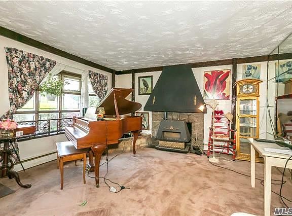 4th image of 838 Park Ave