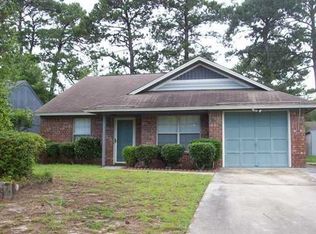 121 N Leeds Gate Rd, Savannah, GA 31406